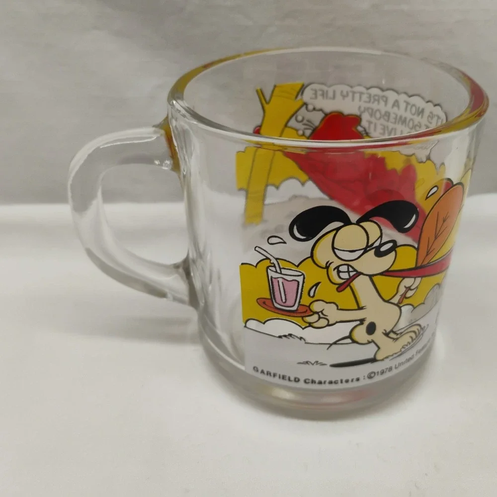 1978 McDonalds Garfield Glass Coffee Cup Mug It's Not A Pretty Life Hammock Odie